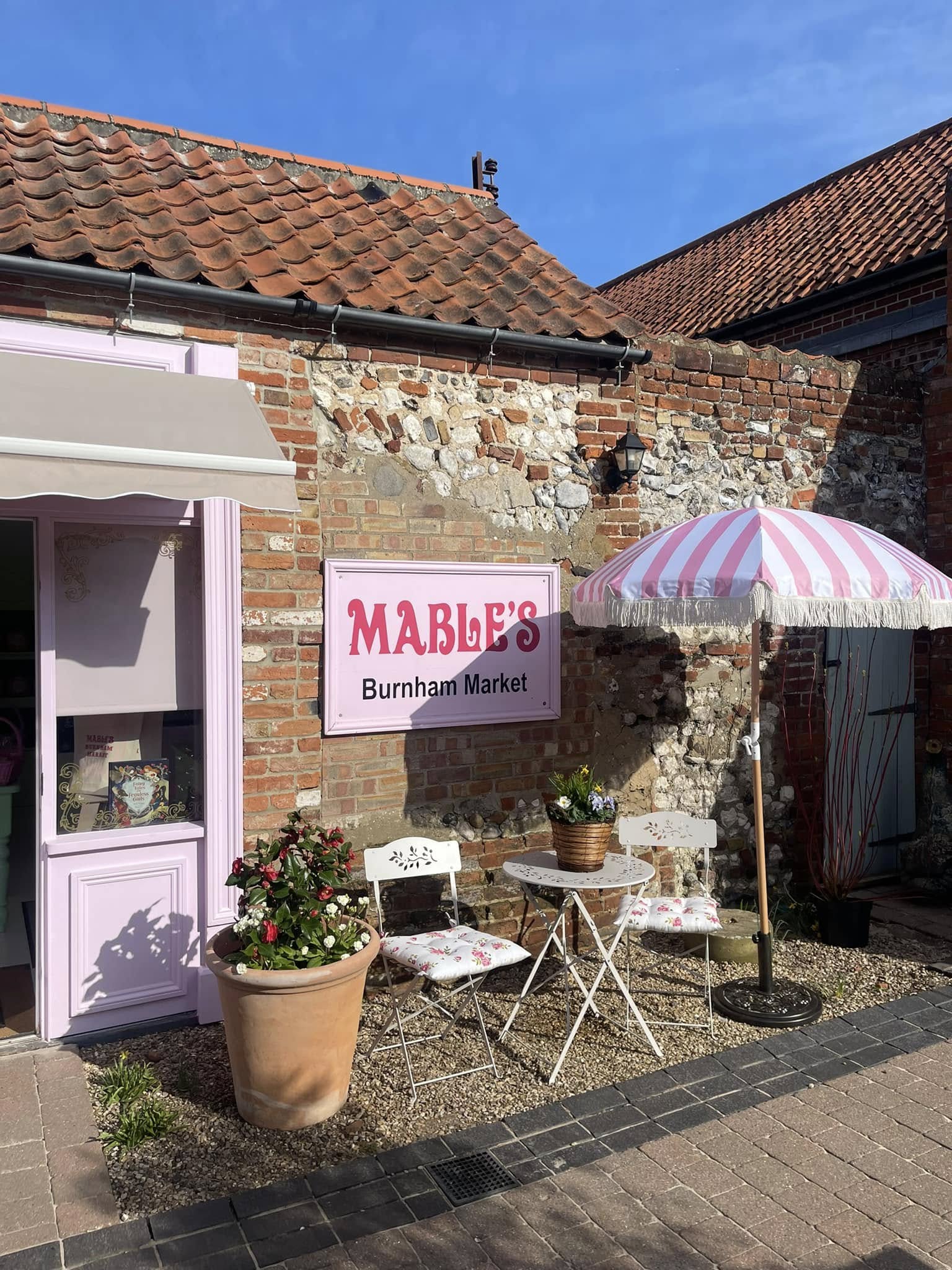 Burnham Market - n